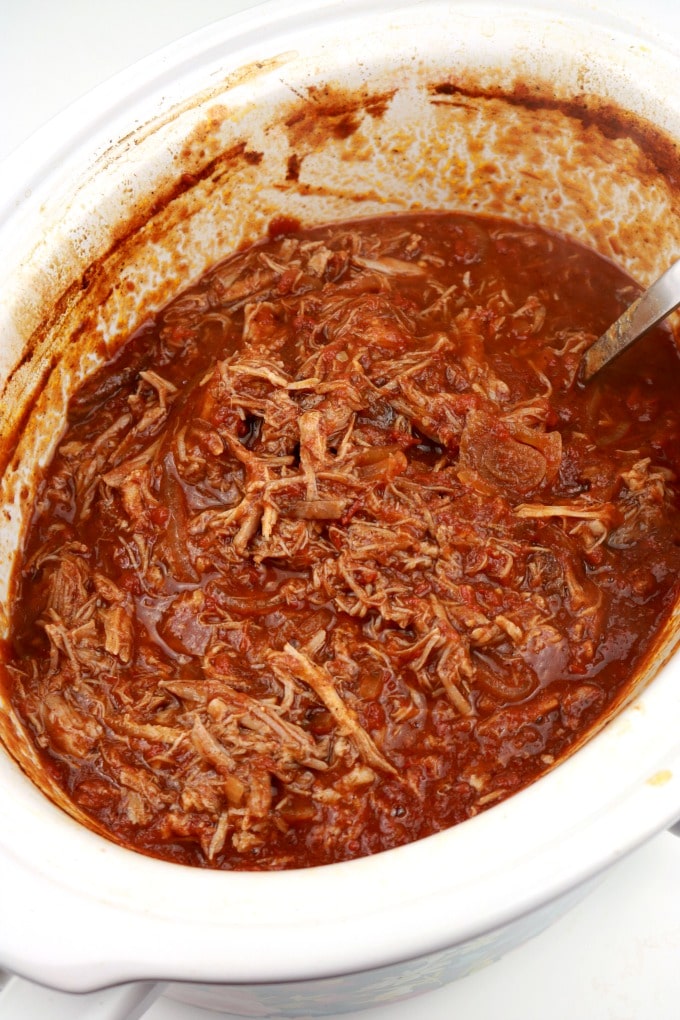 Portuguese pulled pork (cacoila) mixed into the sauce.