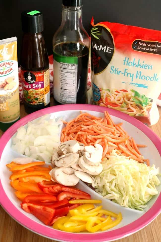 The main ingredients in lo mein: dark soy, ginger paste, noodles, low sodiul soy sauce and vegetables.