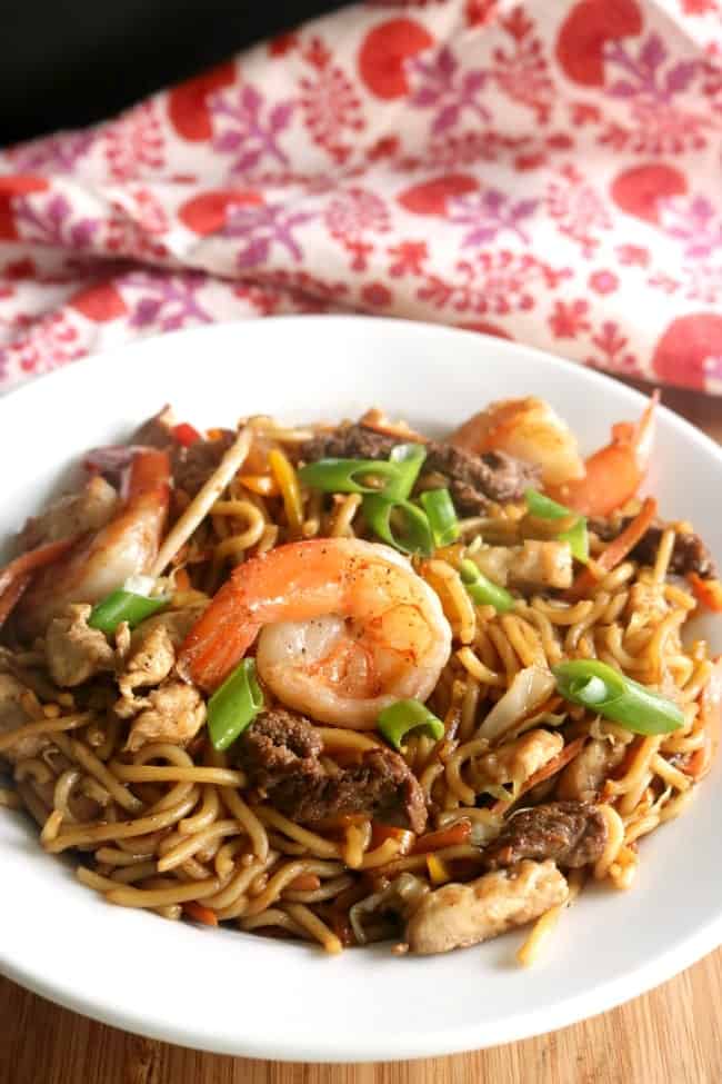 Order House Lo Mein food online from Oriental Delight store, Dover on bringmethat.com