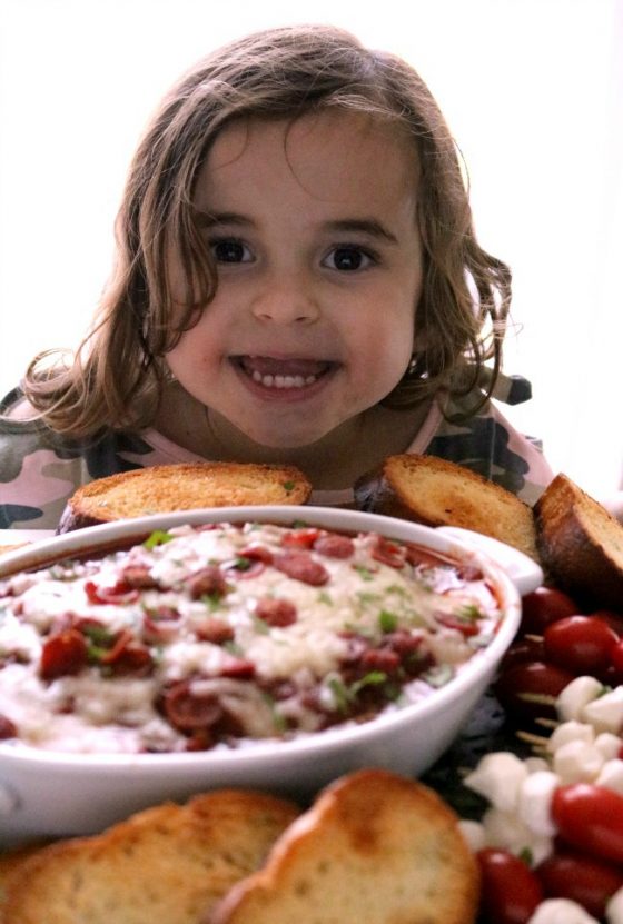 Pizza Dip in 4 easy steps (Fast and Easy Pizza Fondue) Kitchen Dreaming