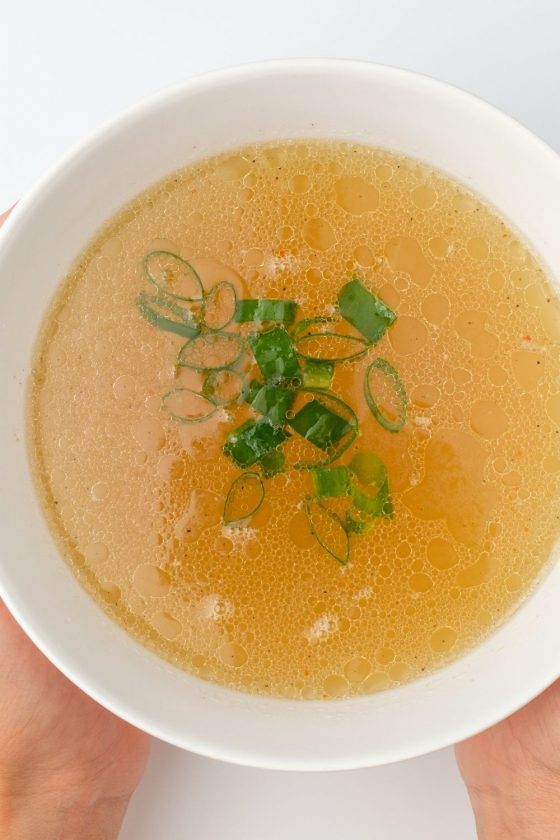 How to Make Easy Homemade Chicken Bone Broth (Chicken Stock) Kitchen