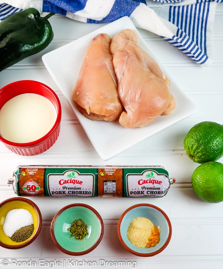 the ingredients for chori pollo.